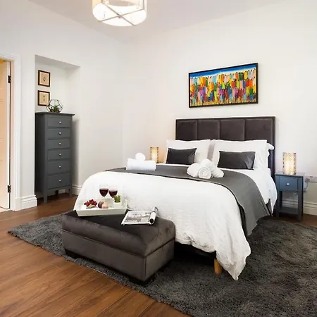 Greenmount- Luxury Holiday