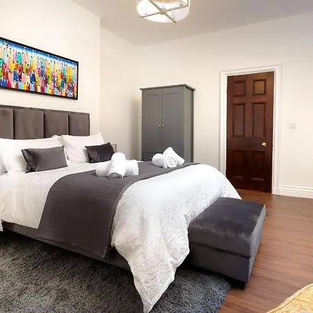 Greenmount- Luxury Holiday Apartment Kendal